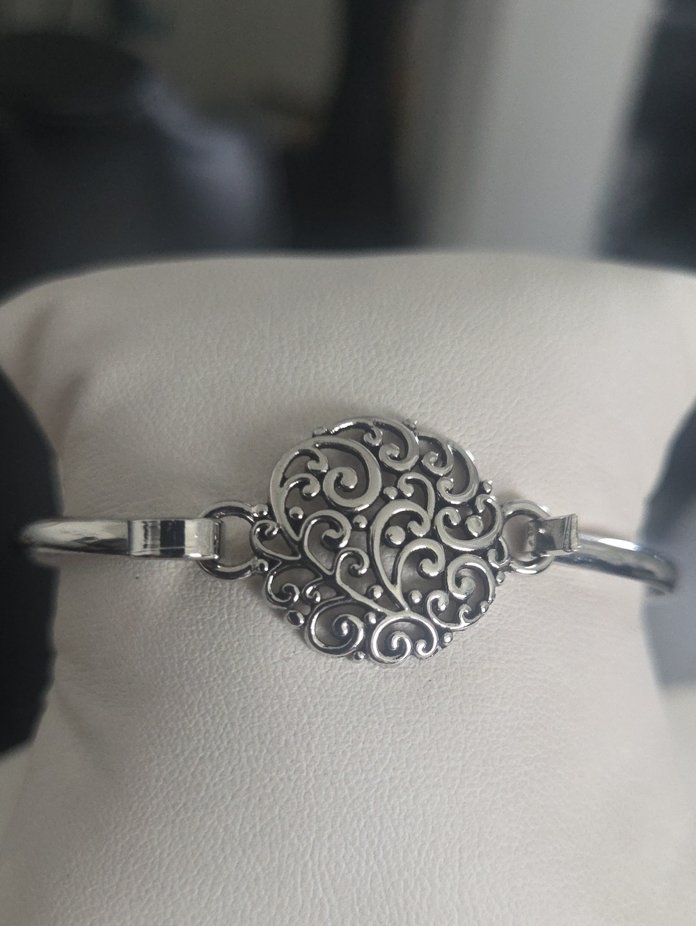 Paparazzi Filigree Fiesta Silver Bracelet NWT